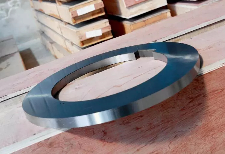 How to Extend the Life of the Slitting Blade